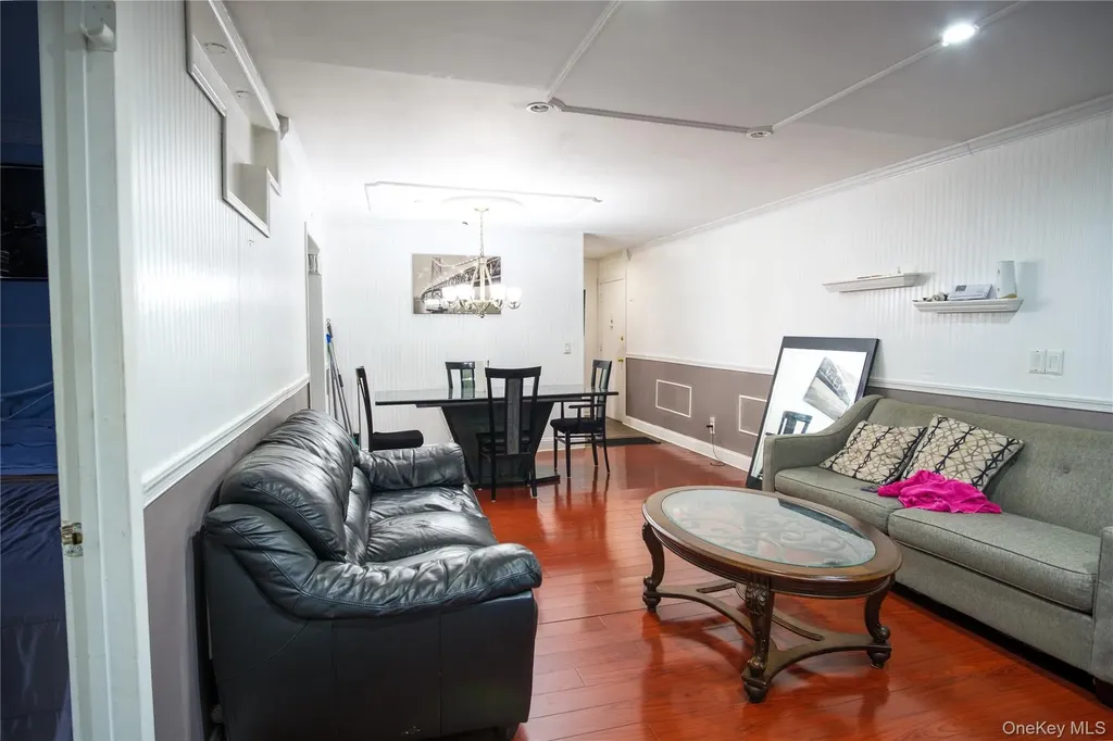 2453D Union Boulevard Islip NY 11751