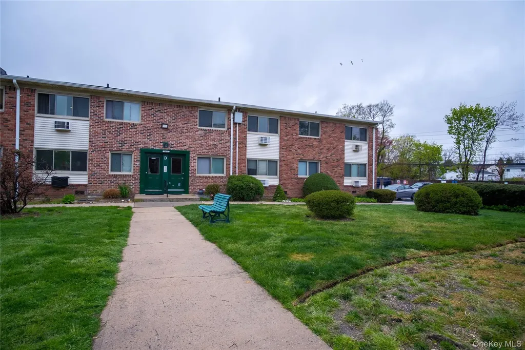 2453D Union Boulevard Islip NY 11751