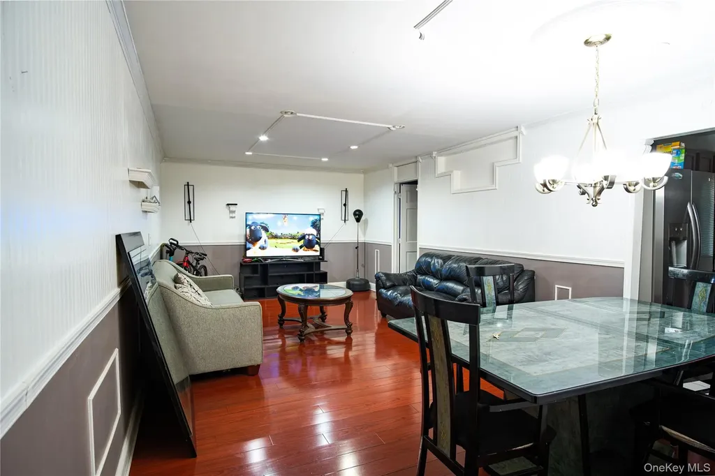 2453D Union Boulevard Islip NY 11751