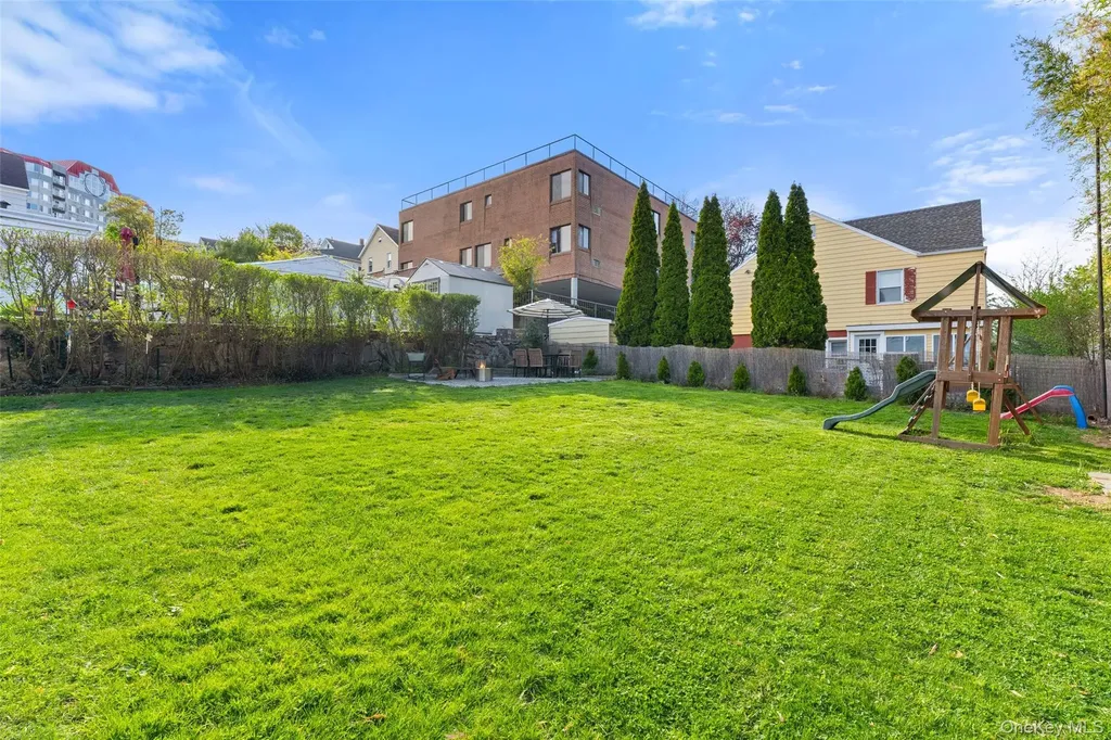 17 Terrace Avenue White Plains NY 10603