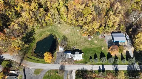 132 Reservoir Road Marlboro NY 12542
