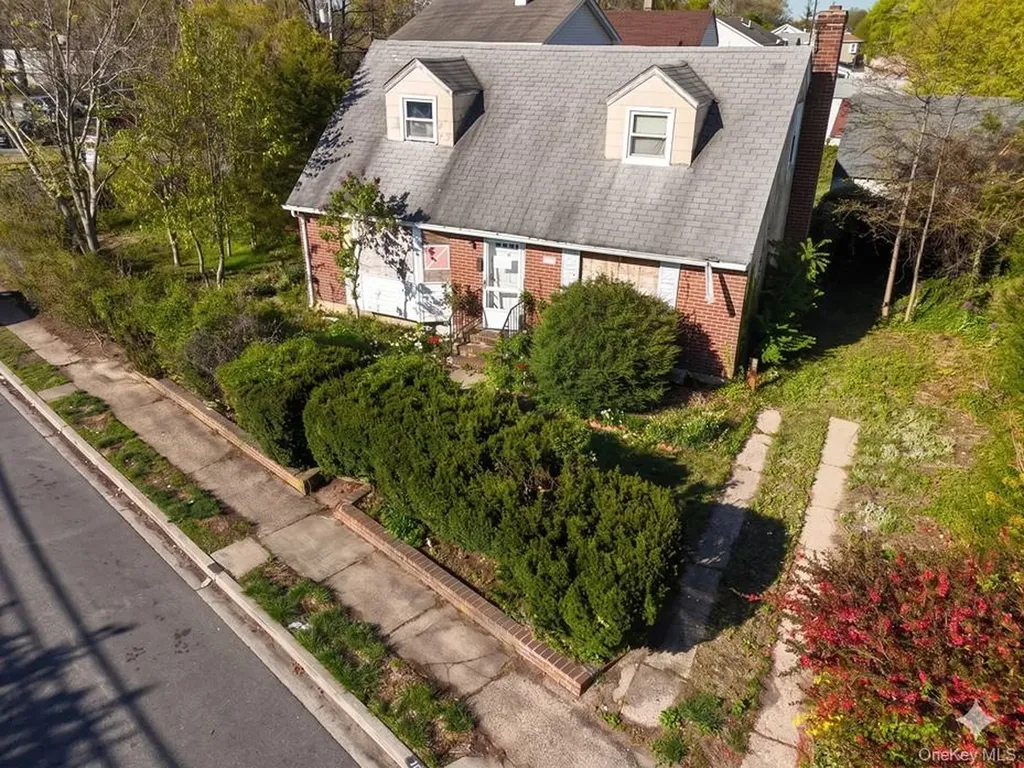 2216 Brooklyn Avenue Merrick NY 11566