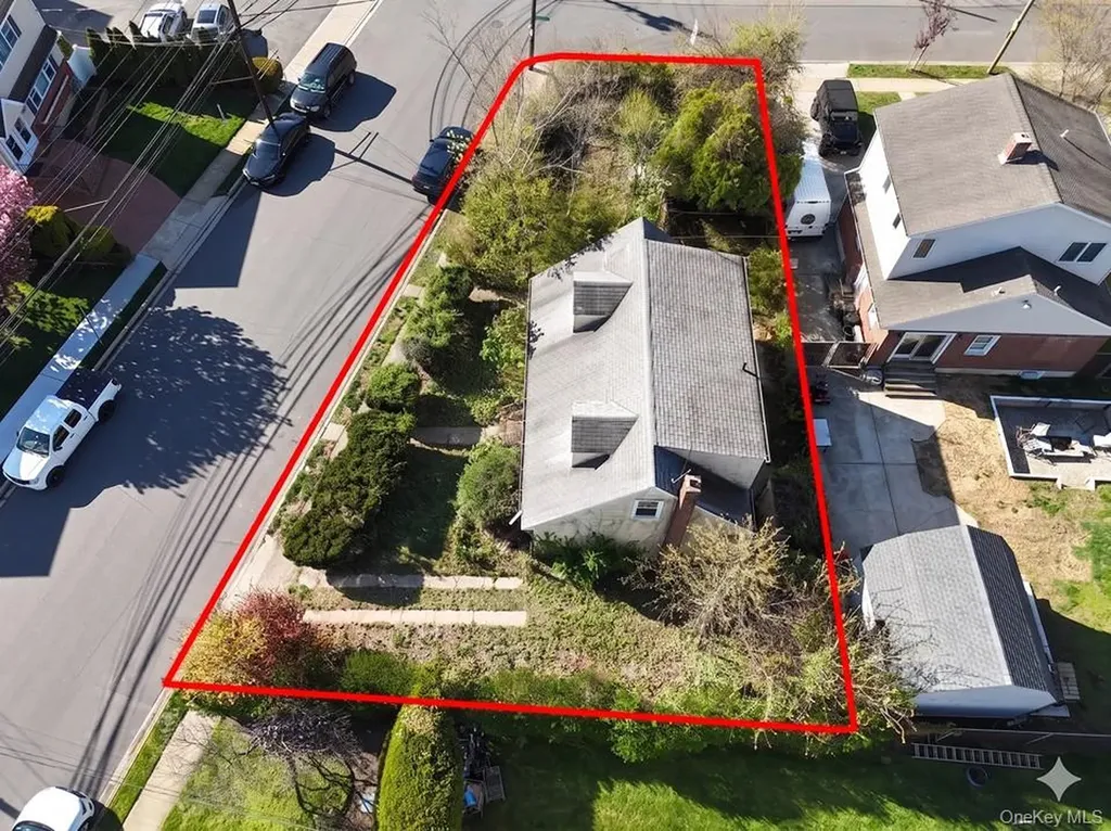 2216 Brooklyn Avenue Merrick NY 11566