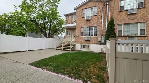 226-12 146th Avenue Springfield Gardens NY 11413