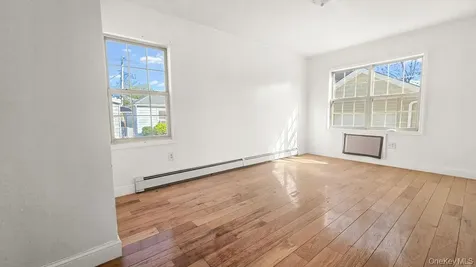 226-12 146th Avenue Springfield Gardens NY 11413