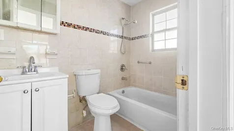 226-12 146th Avenue Springfield Gardens NY 11413