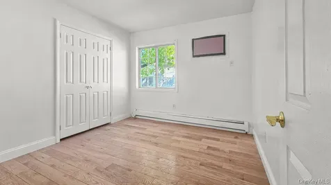 226-12 146th Avenue Springfield Gardens NY 11413