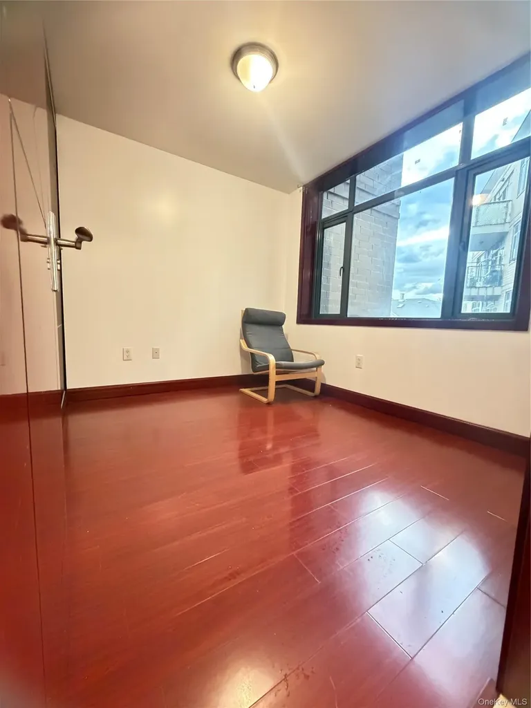 13229 Blossom Avenue Flushing NY 11355