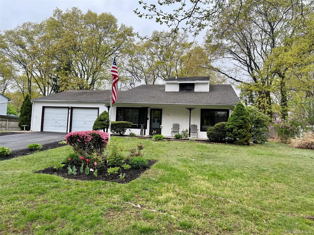 151 Sequoia Drive Coram NY 11727