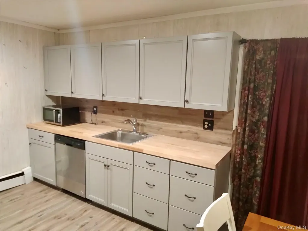 151 Sequoia Drive Coram NY 11727