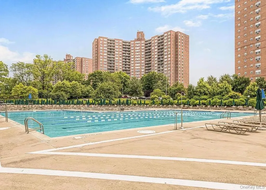 5800 Arlington Avenue Bronx NY 10471
