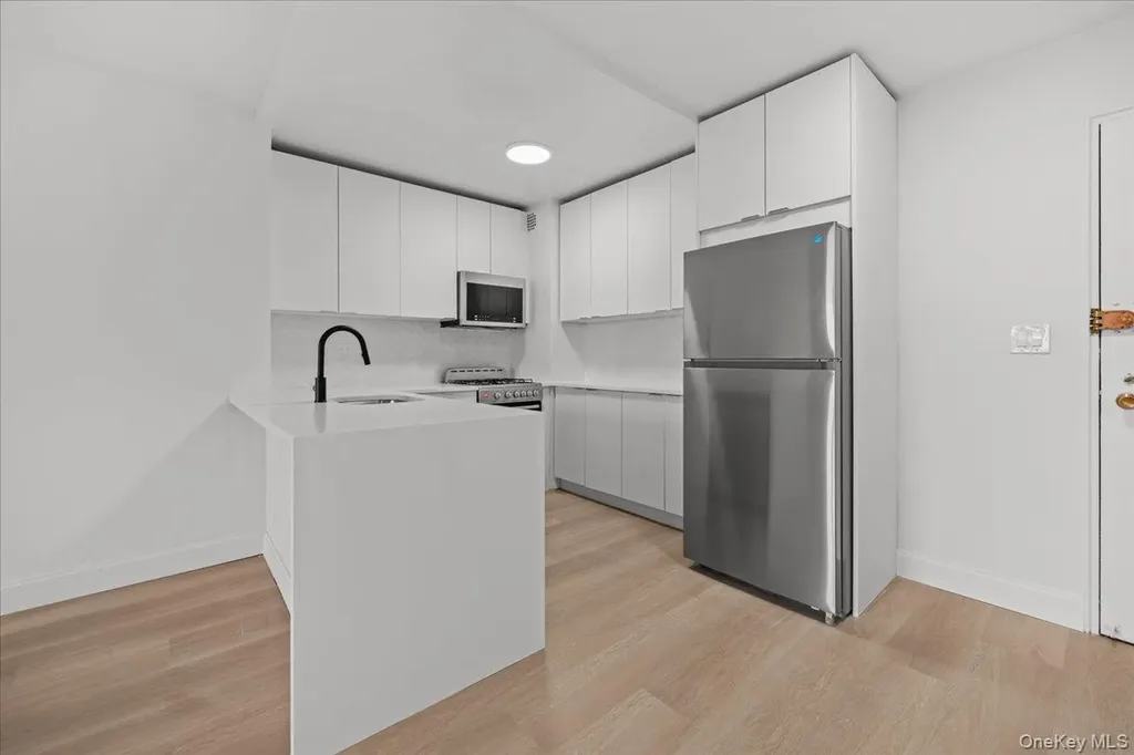 5800 Arlington Avenue Bronx NY 10471