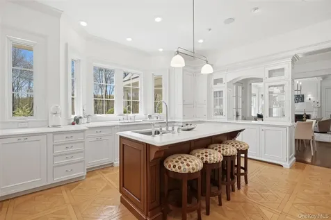 665 Guard Hill Road Bedford NY 10506