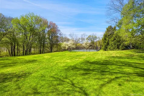 665 Guard Hill Road Bedford NY 10506