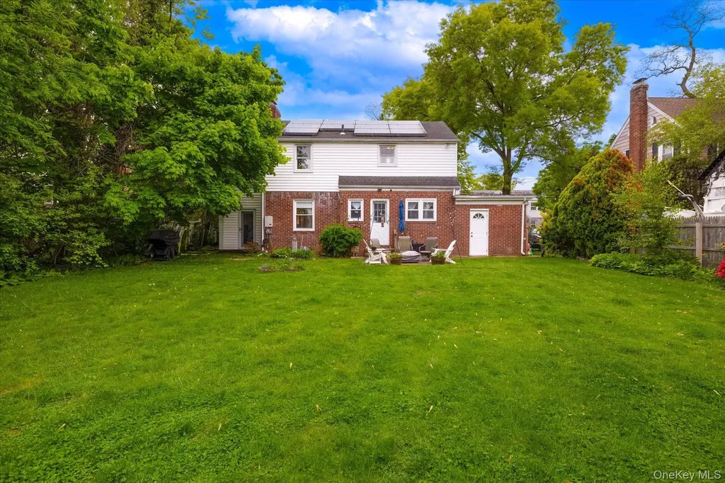 171 Park Boulevard Malverne NY 11565