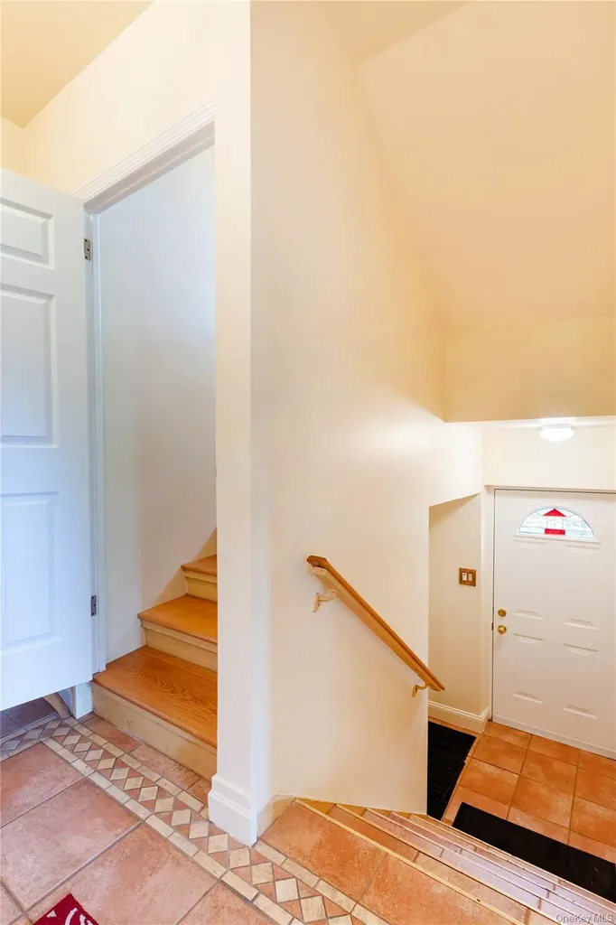 5629 Sylvan Avenue Bronx NY 10471