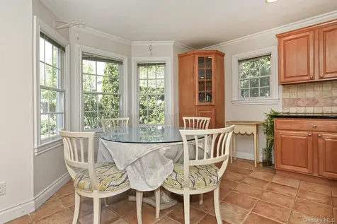 13 Sheppard Street Glen Head NY 11545