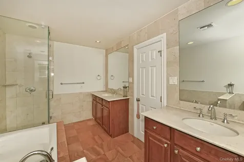 13 Sheppard Street Glen Head NY 11545