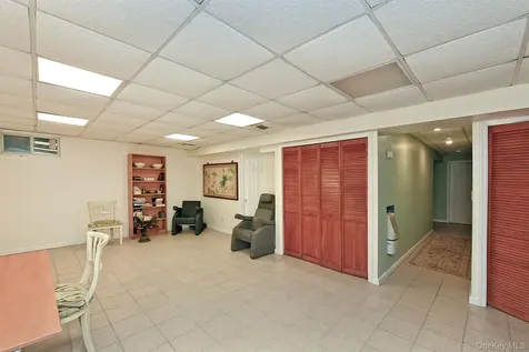13 Sheppard Street Glen Head NY 11545