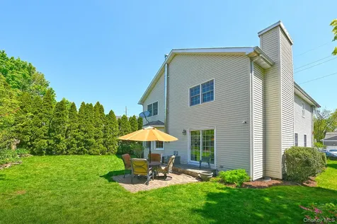 13 Sheppard Street Glen Head NY 11545