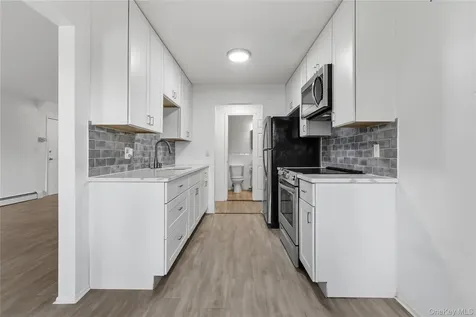 10 N James Street Peekskill NY 10566