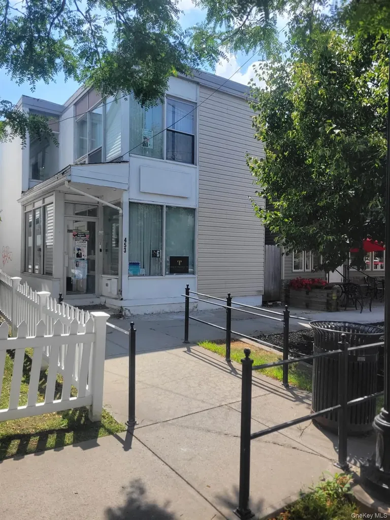 453 Broadway Monticello NY 12701