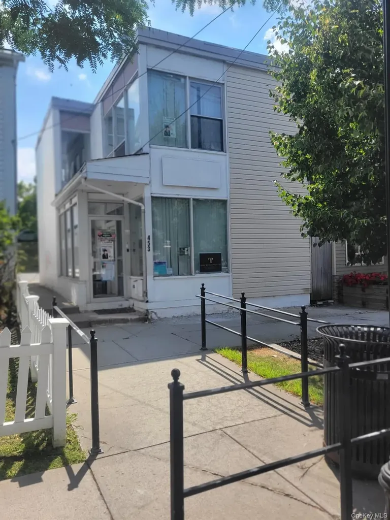 453 Broadway Monticello NY 12701