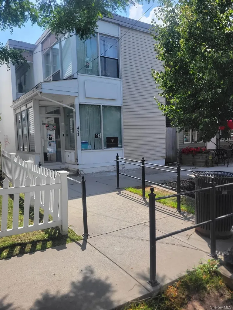 453 Broadway Monticello NY 12701