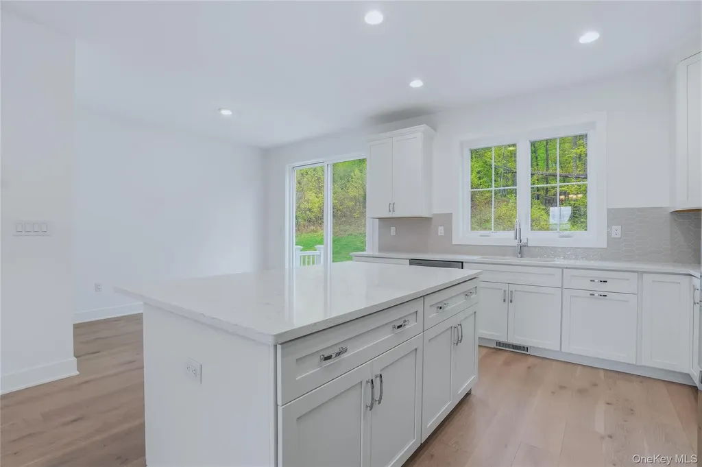 4010 Chestnut Ridge Road Fishkill NY 12524