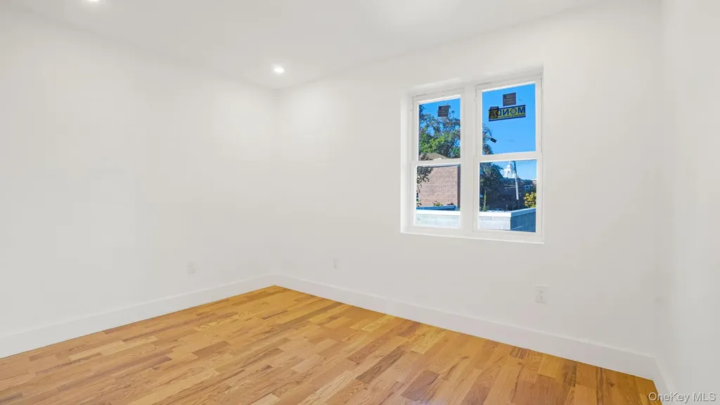 1011 E 221st Street Bronx NY 10469