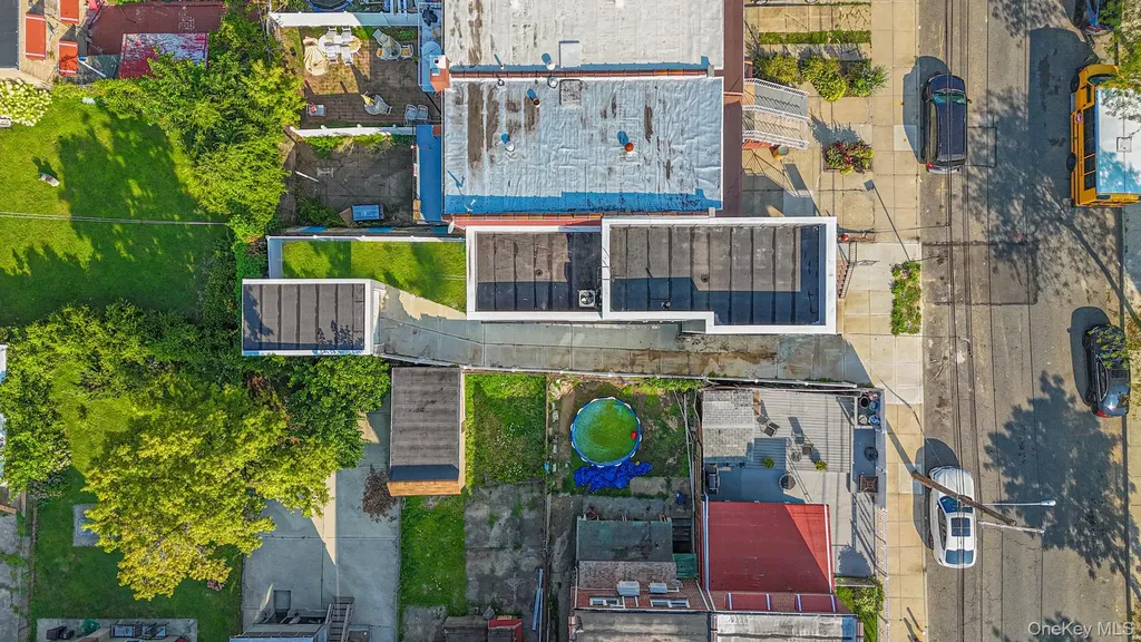 1011 E 221st Street Bronx NY 10469
