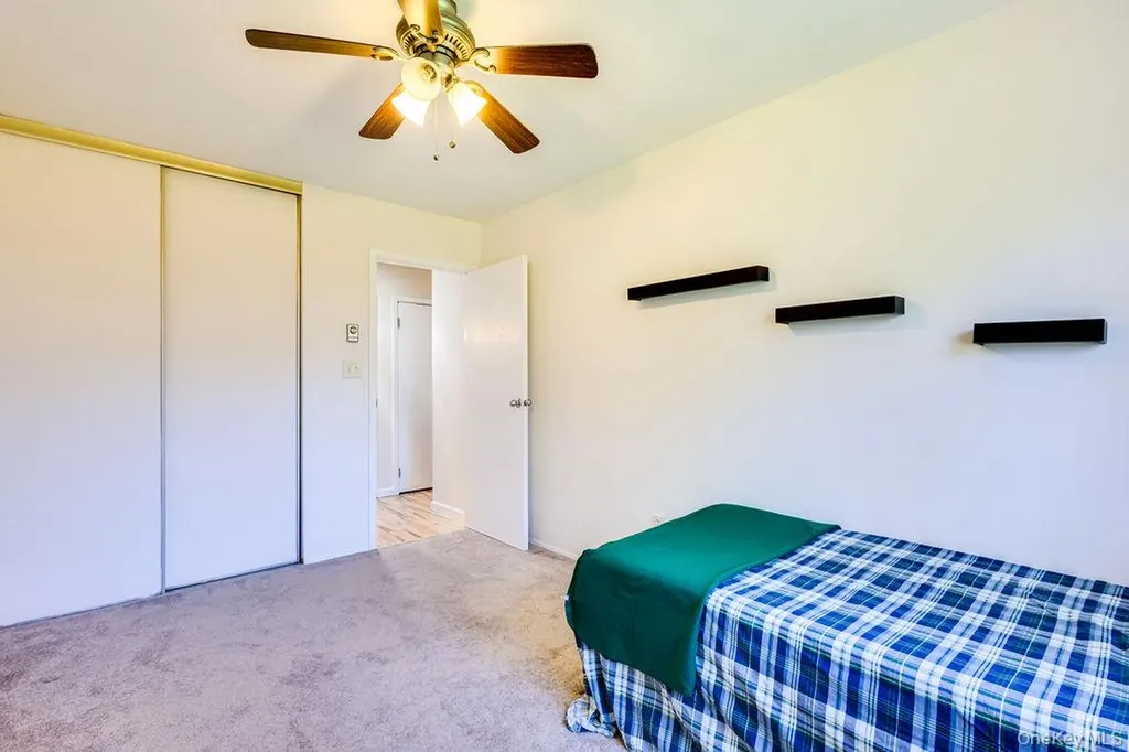 604 Cabot Court E Saint James NY 11780