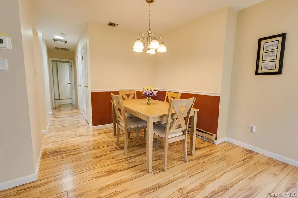 604 Cabot Court E Saint James NY 11780