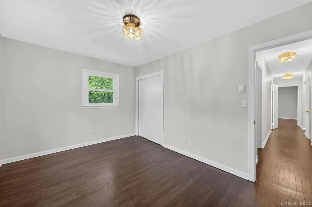 25 Kings Drive Newburgh NY 12589