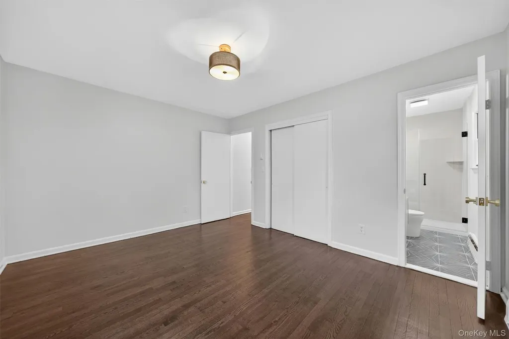 25 Kings Drive Newburgh NY 12589