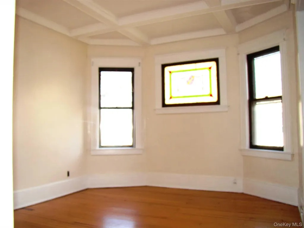 10 Worrall Avenue Poughkeepsie NY 12603