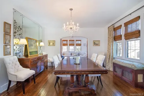 233 Kneeland Avenue Yonkers NY 10705