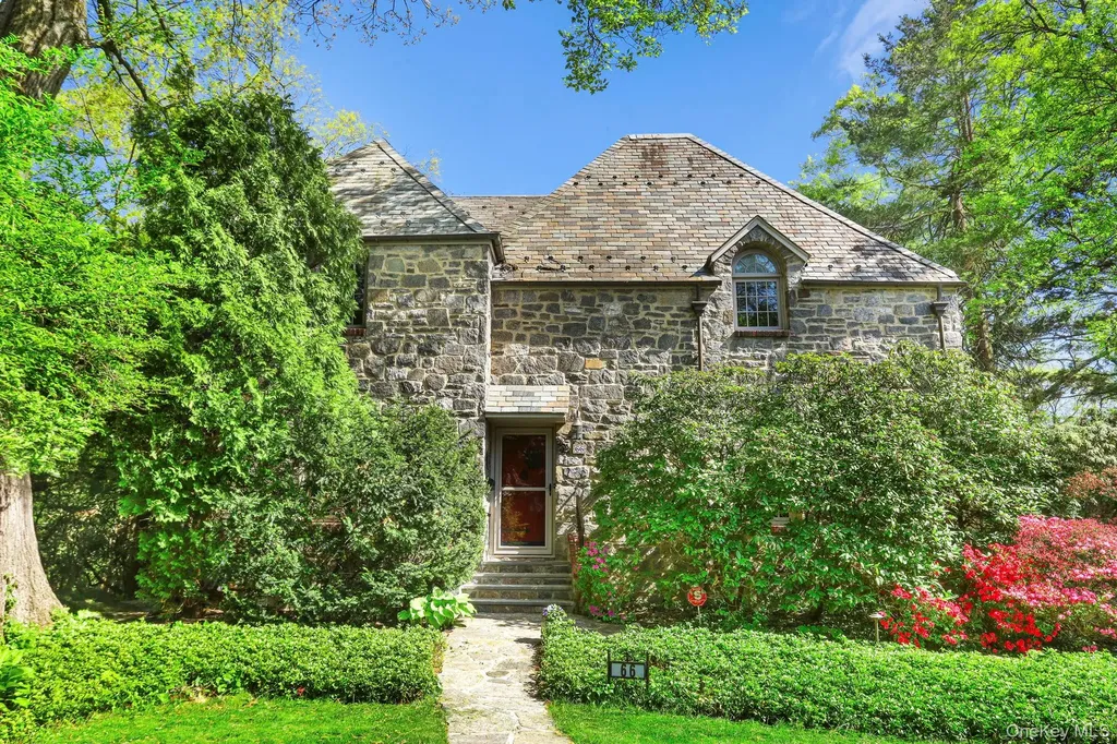 66 Caterson Terrace Hartsdale NY 10530