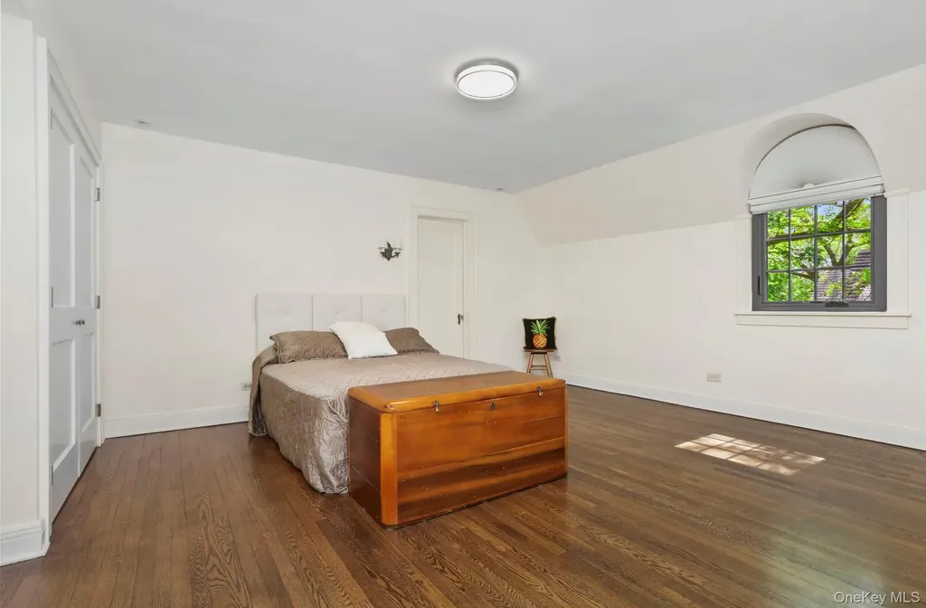 66 Caterson Terrace Hartsdale NY 10530