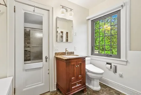 66 Caterson Terrace Hartsdale NY 10530