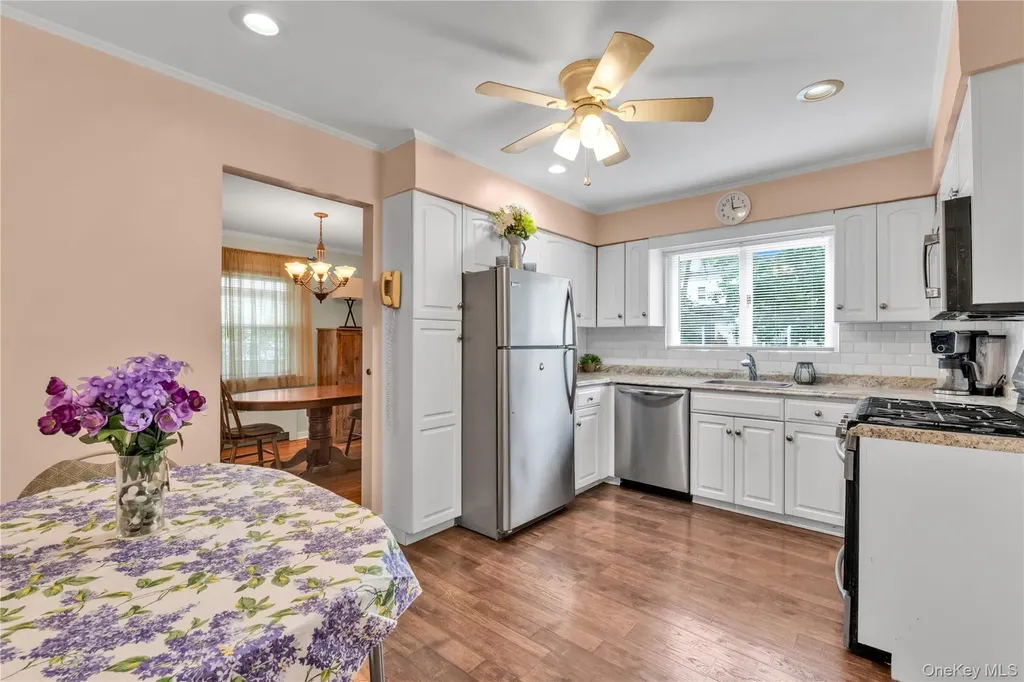 275 New Hyde Park Road Garden City NY 11530