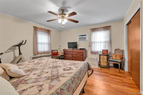 275 New Hyde Park Road Garden City NY 11530