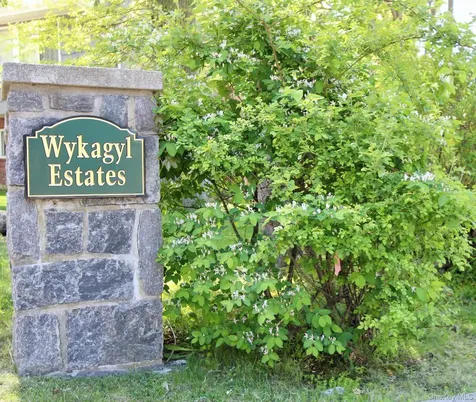 27 Skyview Lane New Rochelle NY 10804