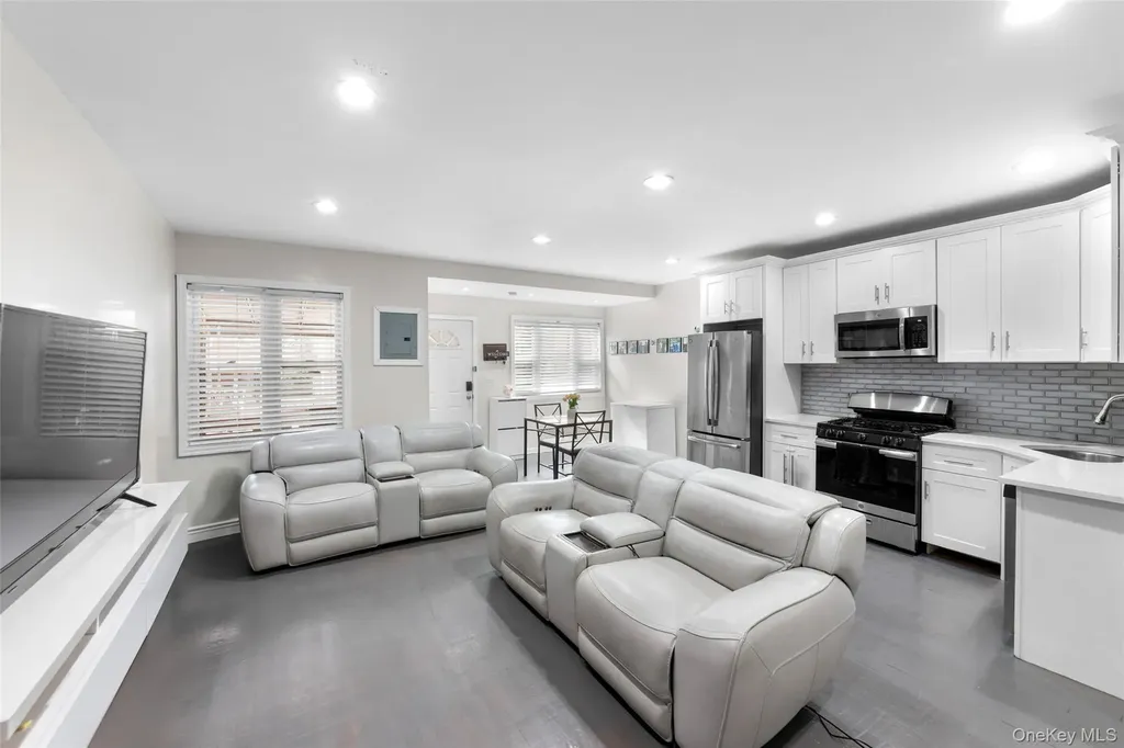 455 E 93rd Street Brooklyn NY 11212