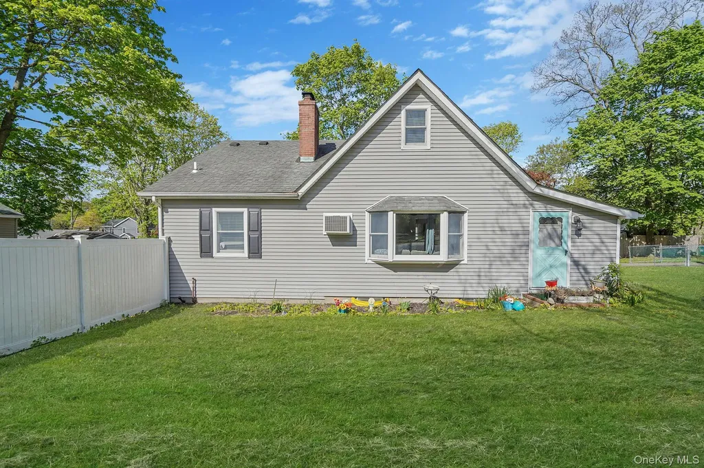 38 Nymph Road Rocky Point NY 11778