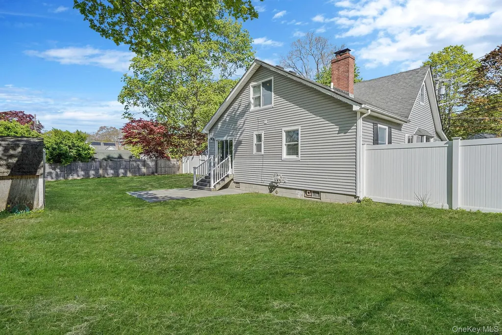 38 Nymph Road Rocky Point NY 11778
