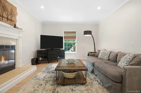 882 Kipling Drive Yorktown Heights NY 10598