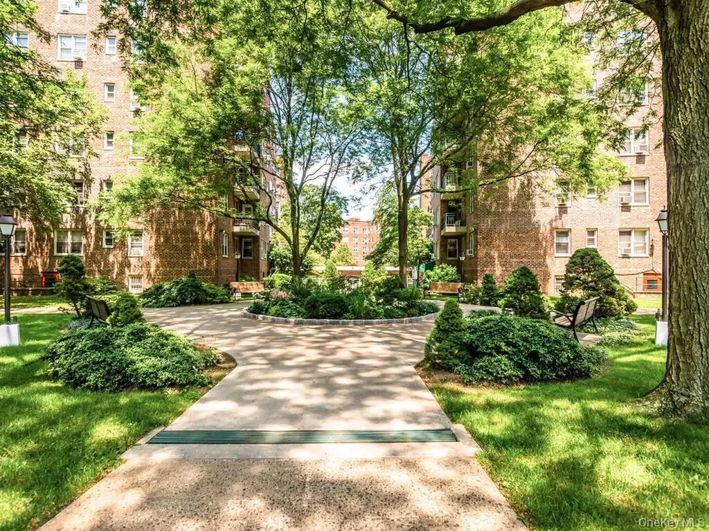 3850 Hudson Manor Terrace Bronx NY 10463