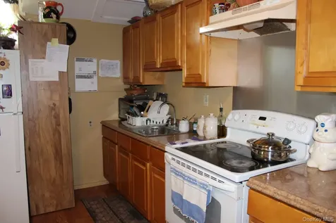 12 S Parsonage Street Rhinebeck NY 12572