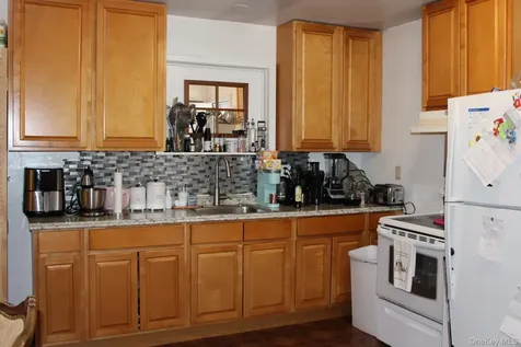 12 S Parsonage Street Rhinebeck NY 12572